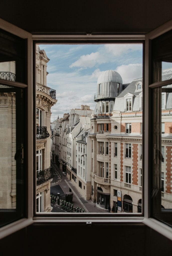 A beautiful French cityscape showcasing the culture and charm of France, perfect for inspiring your French learning journey with Feel Good French.